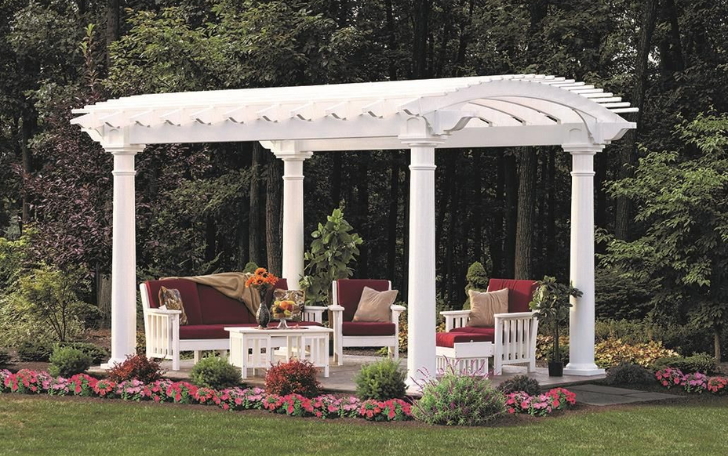 Luxury Arched Pergola UAE